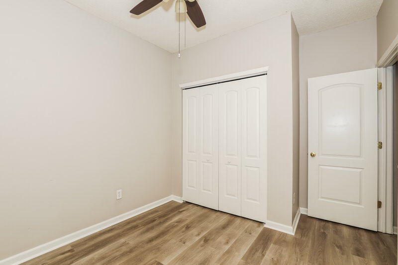 1,765/Mo, 5810 Long Lake Ln Indianapolis, IN 46235 Misc View 15