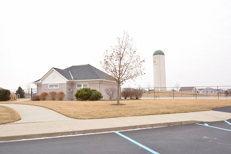 1,475/Mo, 3722 Limelight Ln Whitestown, IN 46075 Community Pool View
