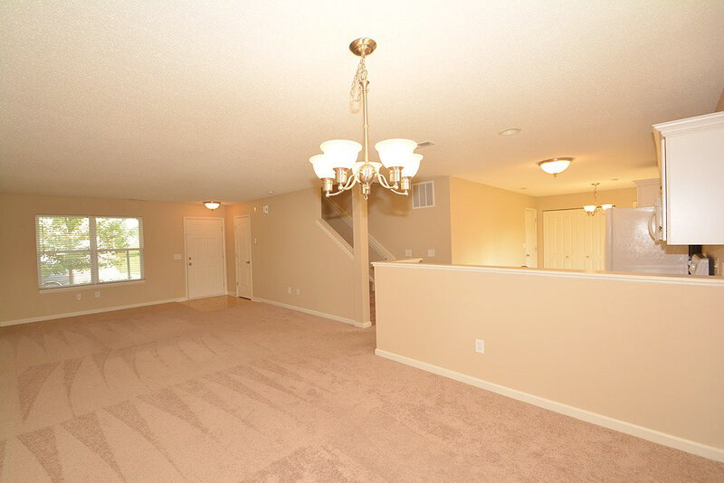 2,100/Mo, 18690 Big Circle Dr Noblesville, IN 46062 Dining Area View