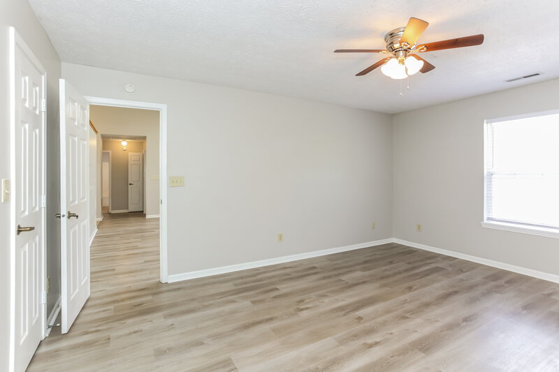 1,950/Mo, 12036 Pepperwood Dr Indianapolis, IN 46236 Main Bedroom View