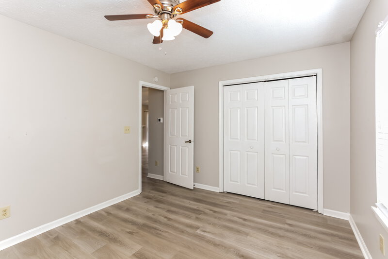 1,950/Mo, 12036 Pepperwood Dr Indianapolis, IN 46236 Bedroom View 2