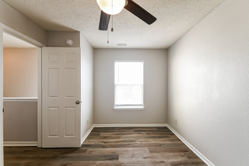 1,730/Mo, 144 Winterwood Dr Greenwood, IN 46143 Bedroom View