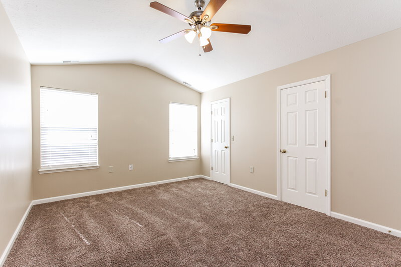1,590/Mo, 12133 Laurelwood Dr Indianapolis, IN 46236 Master Bedroom View