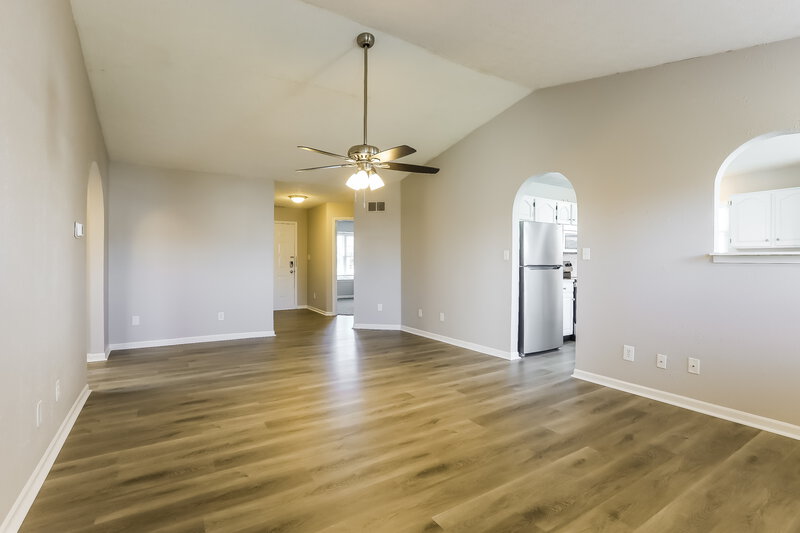 1,775/Mo, 121 Tracy Ridge Blvd New Whiteland, IN 46184 Dining Room View