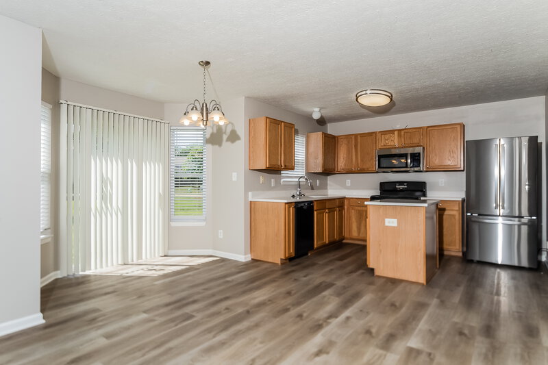 1,850/Mo, 1380 Gettysburg Way Indianapolis, IN 46234 Kitchen View 3