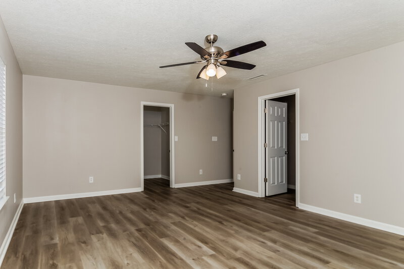 1,850/Mo, 1380 Gettysburg Way Indianapolis, IN 46234 Main Bedroom View