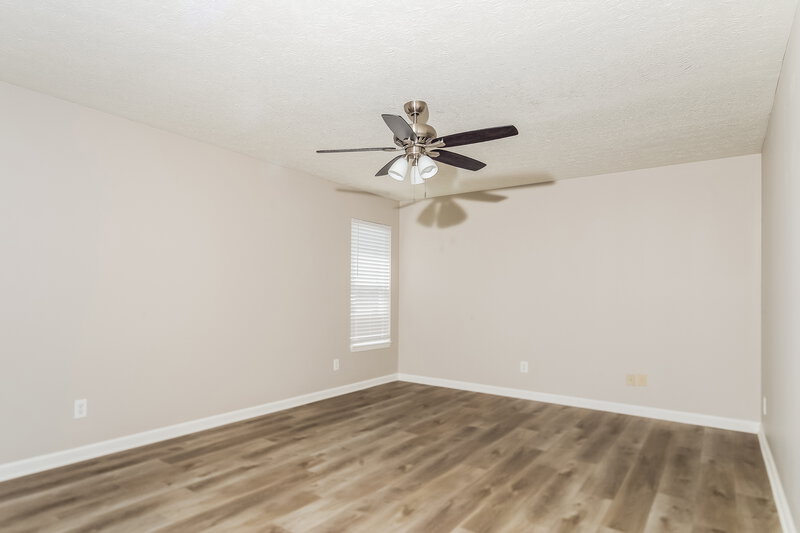 1,850/Mo, 1380 Gettysburg Way Indianapolis, IN 46234 Main Bedroom View 2