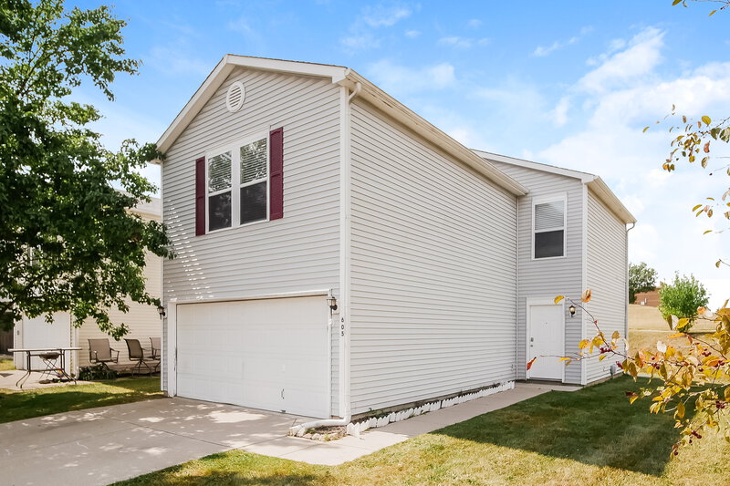 1,435/Mo, 605 Fern St Greenfield, IN 46140 Front View 2