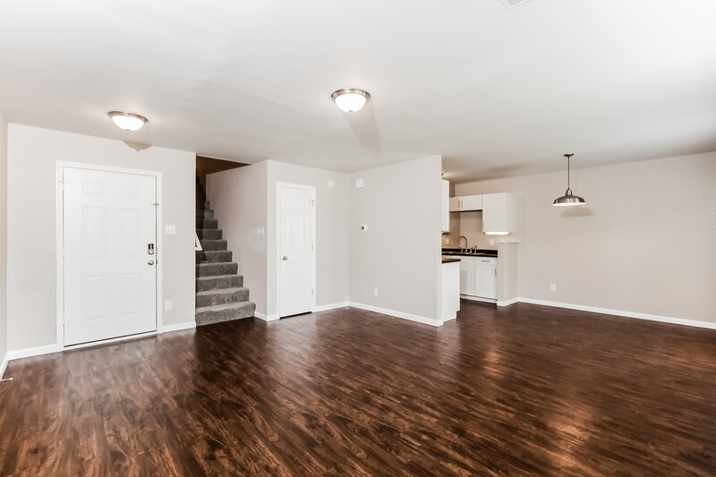 1,435/Mo, 605 Fern St Greenfield, IN 46140 Living Room View