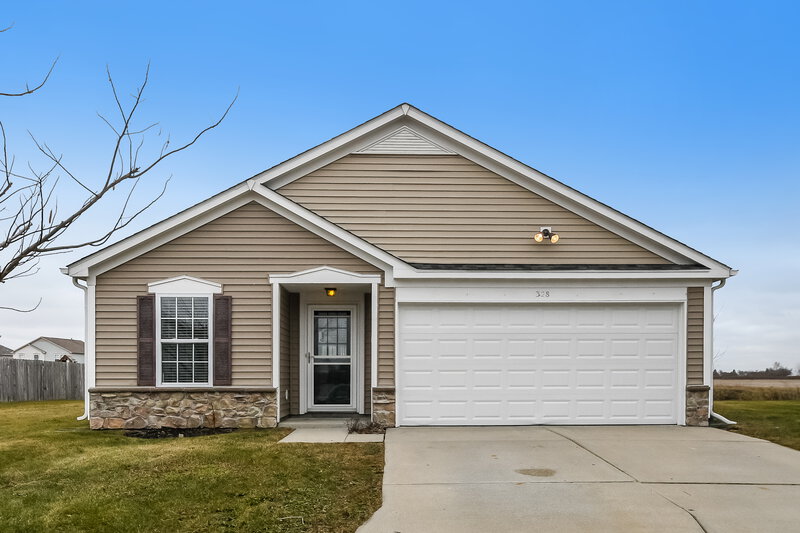 1,620/Mo, 328 Long Bow St Sheridan, IN 46069 External View