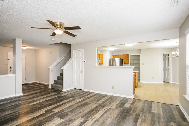 1,840/Mo, 10822 Gathering Dr Indianapolis, IN 46259 Living Room View