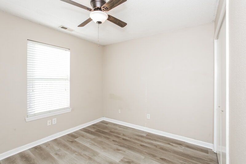 1,545/Mo, 7621 Blue Willow Dr Indianapolis, IN 46239 Bedroom View