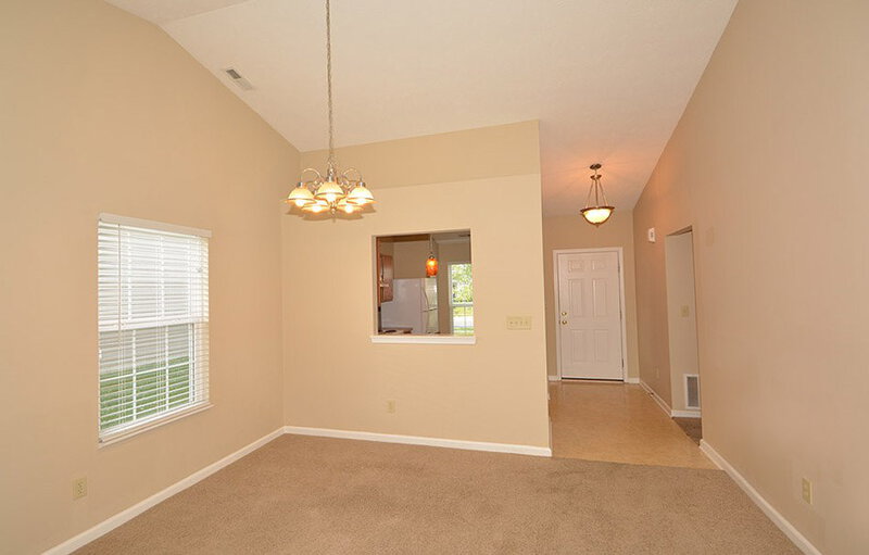 1,635/Mo, 11502 Pegasus Dr Noblesville, IN 46060 Dining Room View