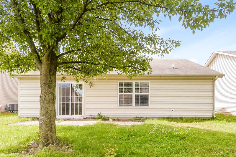 1,850/Mo, 11502 Pegasus Dr Noblesville, IN 46060 Rear View 2
