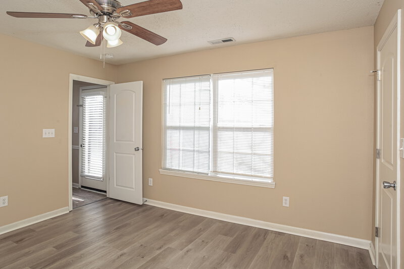 1,765/Mo, 9743 Centennial Ct Avon, IN 46123 Main Bedroom View