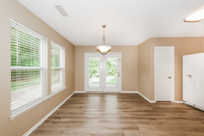 1,790/Mo, 511 Van Buren St Greenfield, IN 46140 Dining Room View
