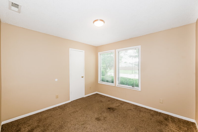 1,790/Mo, 511 Van Buren St Greenfield, IN 46140 Bedroom View