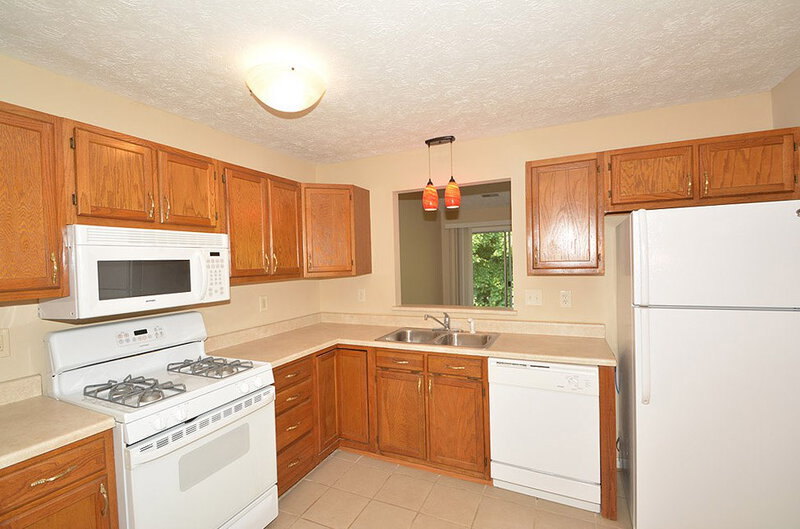 1,480/Mo, 11438 Cherry Blossom West Dr Fishers, IN 46038 Kitchen View 3