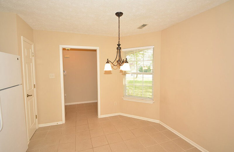 1,480/Mo, 11438 Cherry Blossom West Dr Fishers, IN 46038 Breakfast Area View