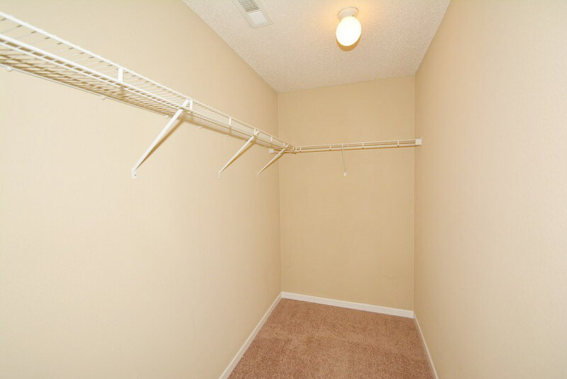 1,675/Mo, 15241 Clear St Noblesville, IN 46060 Master Closet View