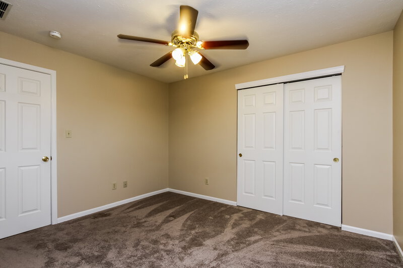 0/Mo, 12717 Tealwood Dr Indianapolis, IN 46236 Misc View 11