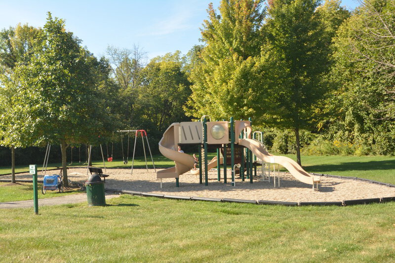 1,385/Mo, 8343 Amarillo Dr Indianapolis, IN 46237 Playground View