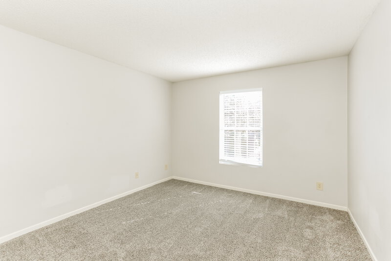 1,825/Mo, 2989 Hearthside Dr Greenwood, IN 46143 Bedroom View 2