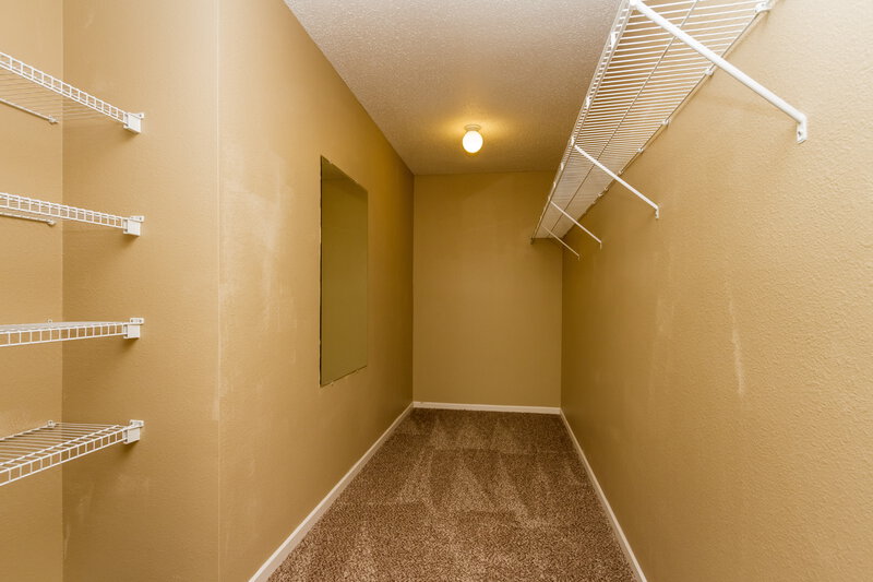 1,530/Mo, 15253 Beam St Noblesville, IN 46060 Walk In Closet View