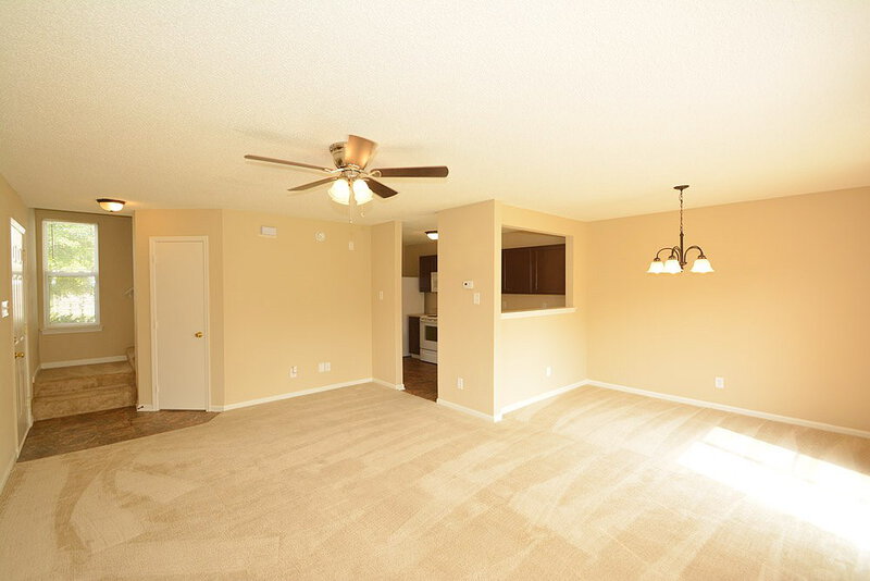 1,540/Mo, 4523 Redcliff South Ln Plainfield, IN 46168 Family Room View 4