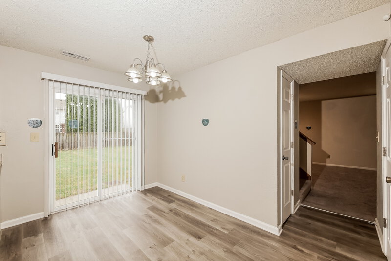 2,070/Mo, 8130 Amble Way Indianapolis, IN 46237 Floorplan View 3