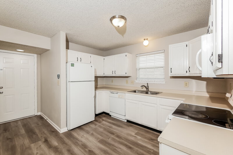 2,070/Mo, 8130 Amble Way Indianapolis, IN 46237 Misc View 8