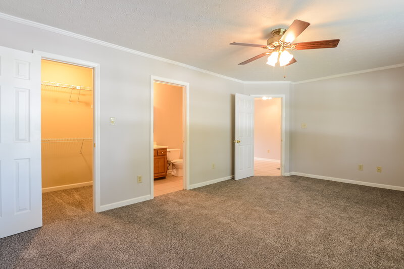 1,830/Mo, 5510 Allison Way Noblesville, IN 46062 Main Bedroom View 2