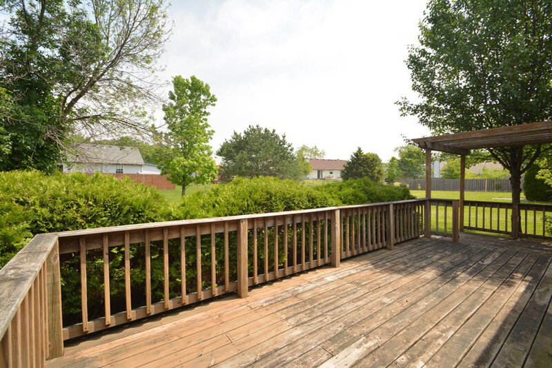 2,320/Mo, 5510 Allison Way Noblesville, IN 46062 Deck View