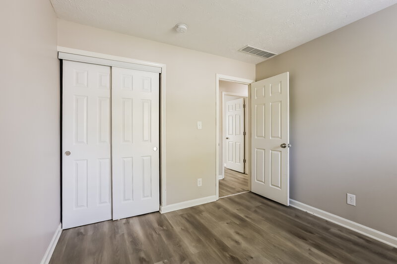 1,960/Mo, 6114 King Lear Ct Indianapolis, IN 46254 Bedroom View