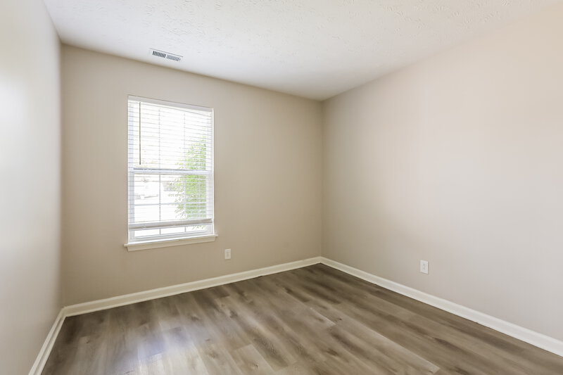 1,960/Mo, 6114 King Lear Ct Indianapolis, IN 46254 Bedroom View 4