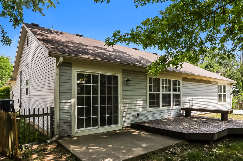 1,960/Mo, 6114 King Lear Ct Indianapolis, IN 46254 Rear View