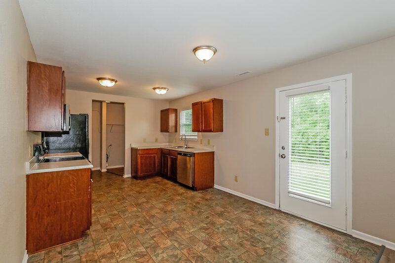 1,645/Mo, 10646 Pavilion Dr Indianapolis, IN 46259 Dining Room View