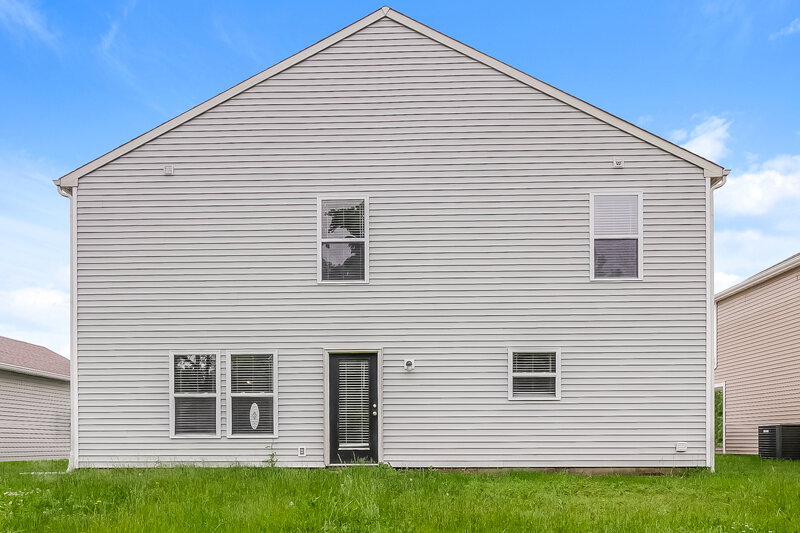 1,645/Mo, 10646 Pavilion Dr Indianapolis, IN 46259 Rear View