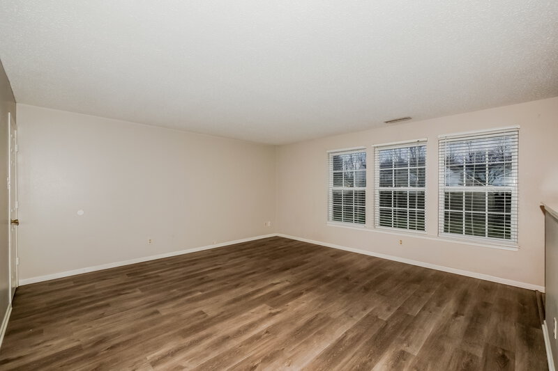 1,920/Mo, 6432 Nightshade Dr Indianapolis, IN 46237 Misc View 6