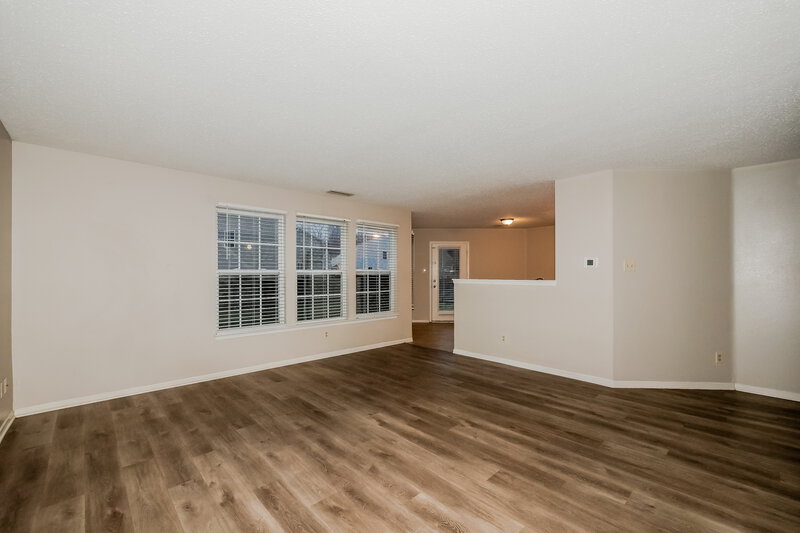 1,920/Mo, 6432 Nightshade Dr Indianapolis, IN 46237 Misc View 7