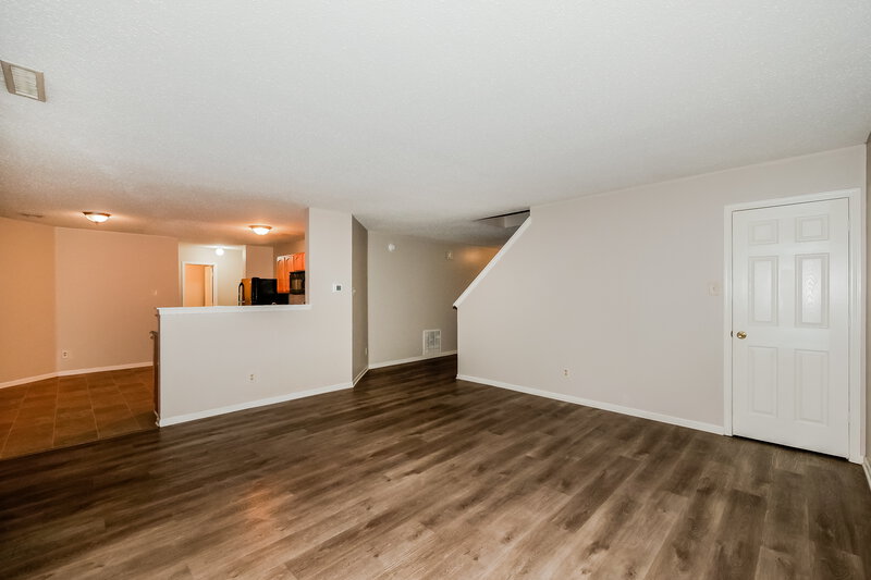 1,920/Mo, 6432 Nightshade Dr Indianapolis, IN 46237 Misc View 8