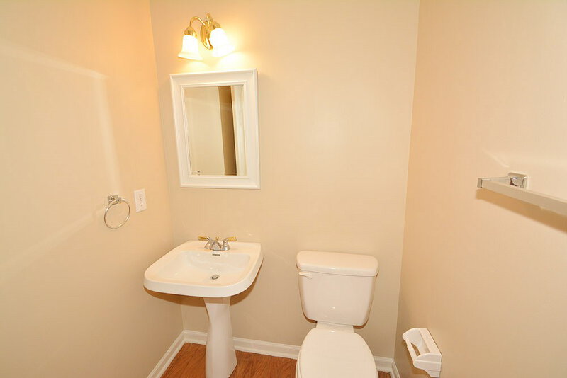 1,720/Mo, 12951 Rawlings Ct Fishers, IN 46038 Bathroom View 2