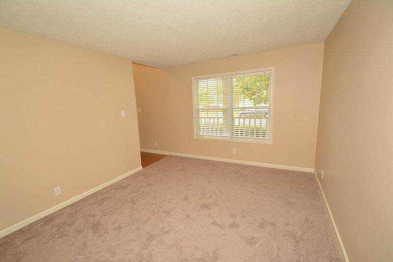 1,570/Mo, 2220 Ring Necked Dr Indianapolis, IN 46234 Living Room View 2