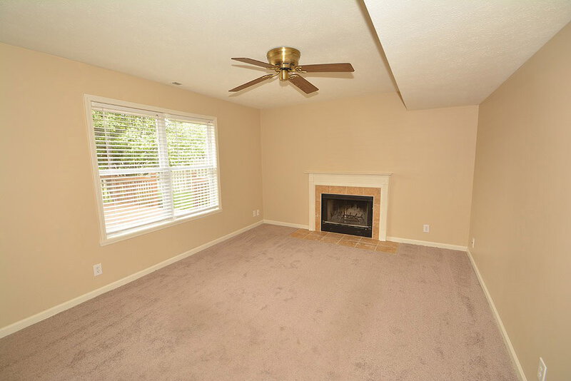 1,570/Mo, 2220 Ring Necked Dr Indianapolis, IN 46234 Family Room View