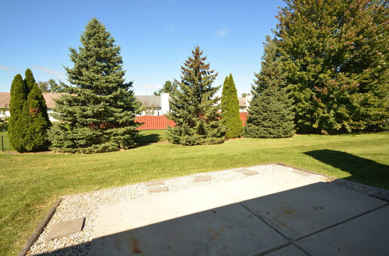 1,490/Mo, 7968 Sugar Berry Ct Indianapolis, IN 46236 Patio View