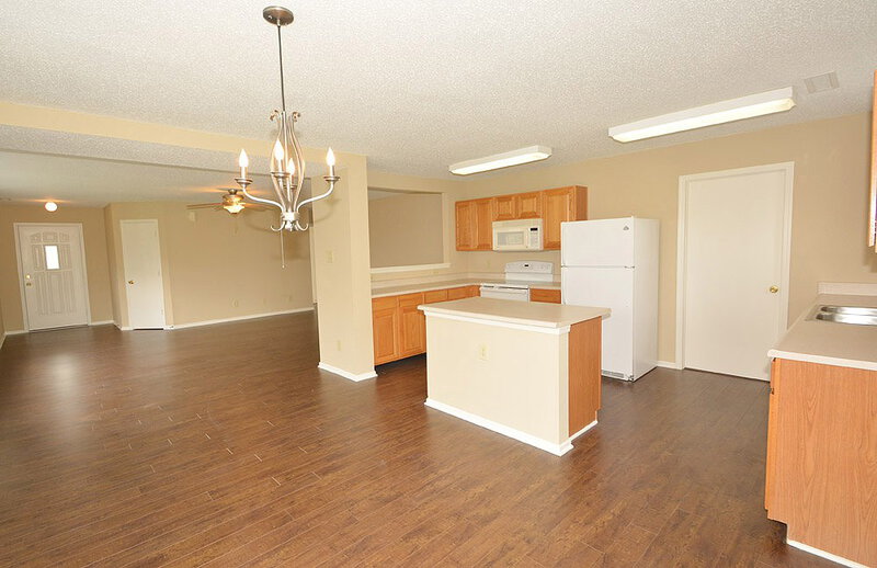 1,745/Mo, 10356 Cotton Blossom Dr Fishers, IN 46038 Kitchen View 2