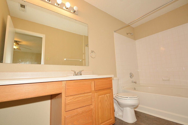 1,745/Mo, 10356 Cotton Blossom Dr Fishers, IN 46038 Master Bathroom View
