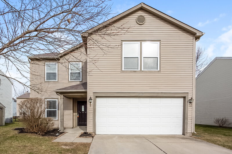 1,700/Mo, 10010 Sapphire Berry Ln Fishers, IN 46038 External View