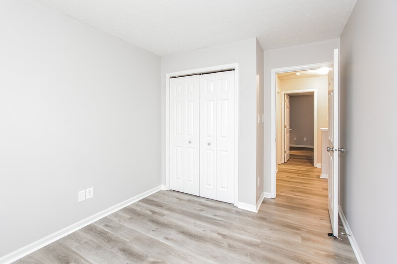 1,900/Mo, 6337 Cooperstone Ct Indianapolis, IN 46268 Bedroom View