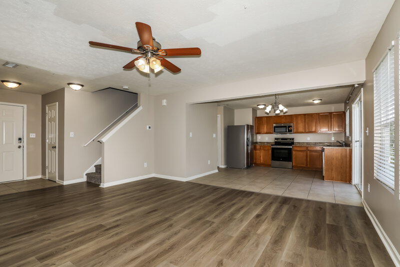 2,005/Mo, 3433 Black Forest Ln Indianapolis, IN 46239 Living Room View 2